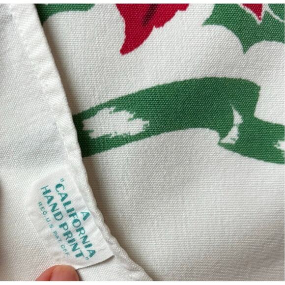 Vintage Christmas tablecloth printed cotton rectangle festive 1960's holiday - Picture 5 of 8